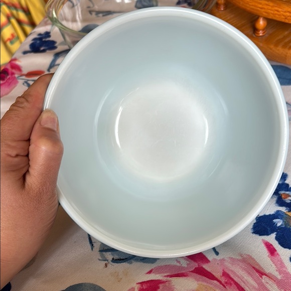 Pyrex Turquoise Mixing Bowl - Picture 3 of 4